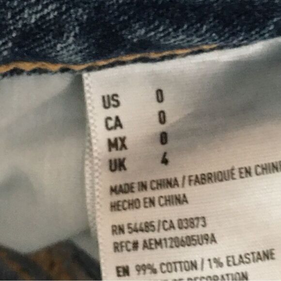 American Eagle 🦅 Bleached stone wash shorties - Picture 6 of 8